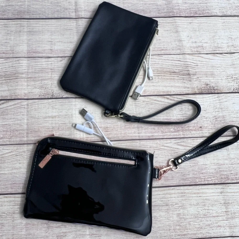 Jones New‎ York Wristlet Bundle OS Black Patent Pebbled Charging USB Pouches